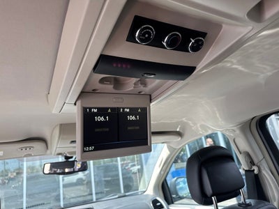 2013 Chrysler Town & Country Touring-L