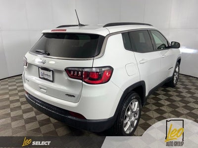 2022 Jeep Compass Latitude Lux 4x4