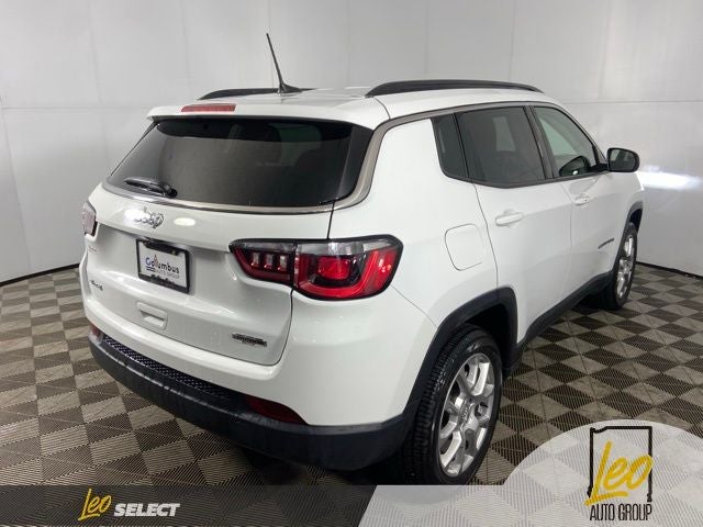 2022 Jeep Compass Latitude Lux 4x4