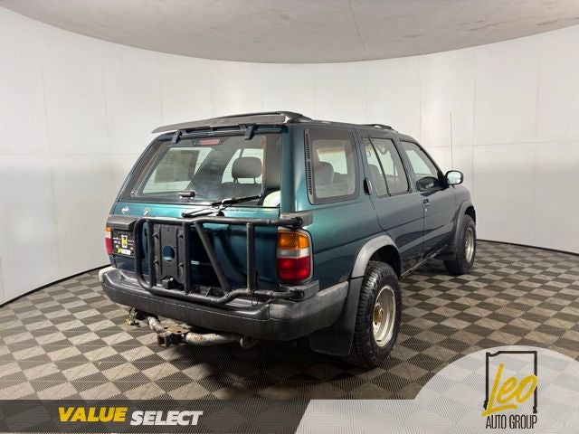 1997 Nissan Pathfinder Base