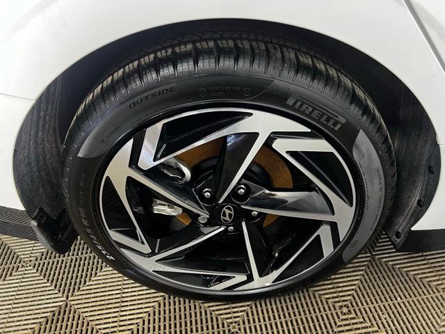 2025 Hyundai Sonata SEL Convenience