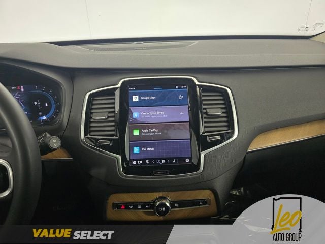 2023 Volvo XC90 B6 Plus 7-Seater