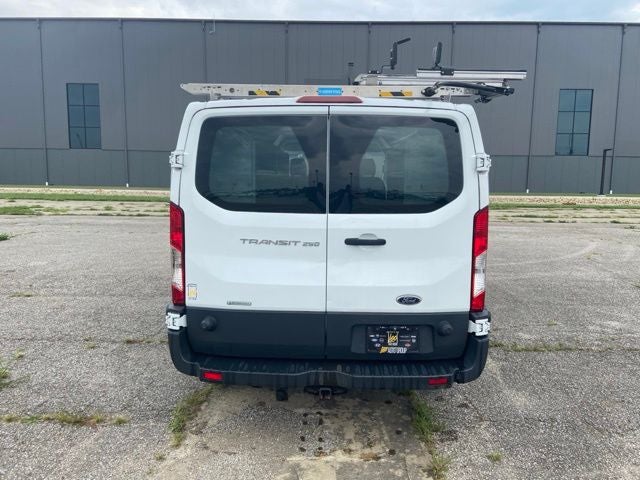 2015 Ford Transit-250 Base