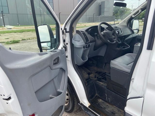 2015 Ford Transit-250 Base
