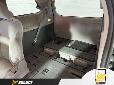 2020 Toyota Sienna LE 8 Passenger
