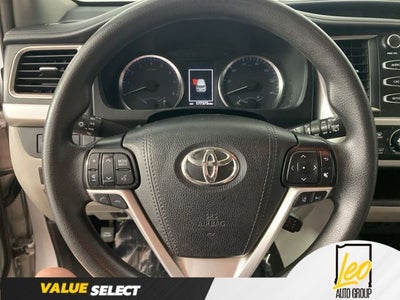 2019 Toyota Highlander LE