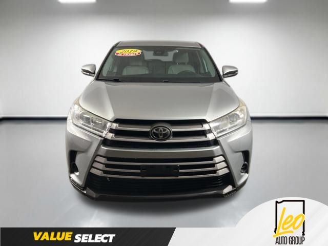 2019 Toyota Highlander LE