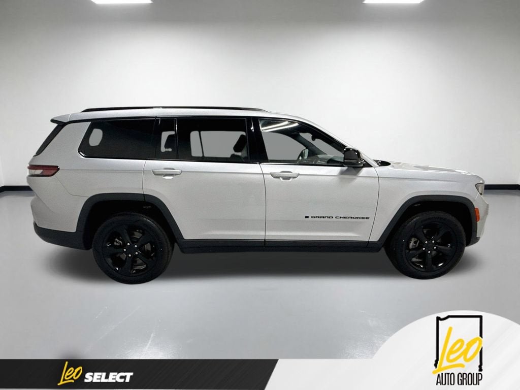 2023 Jeep Grand Cherokee L Altitude 4x4