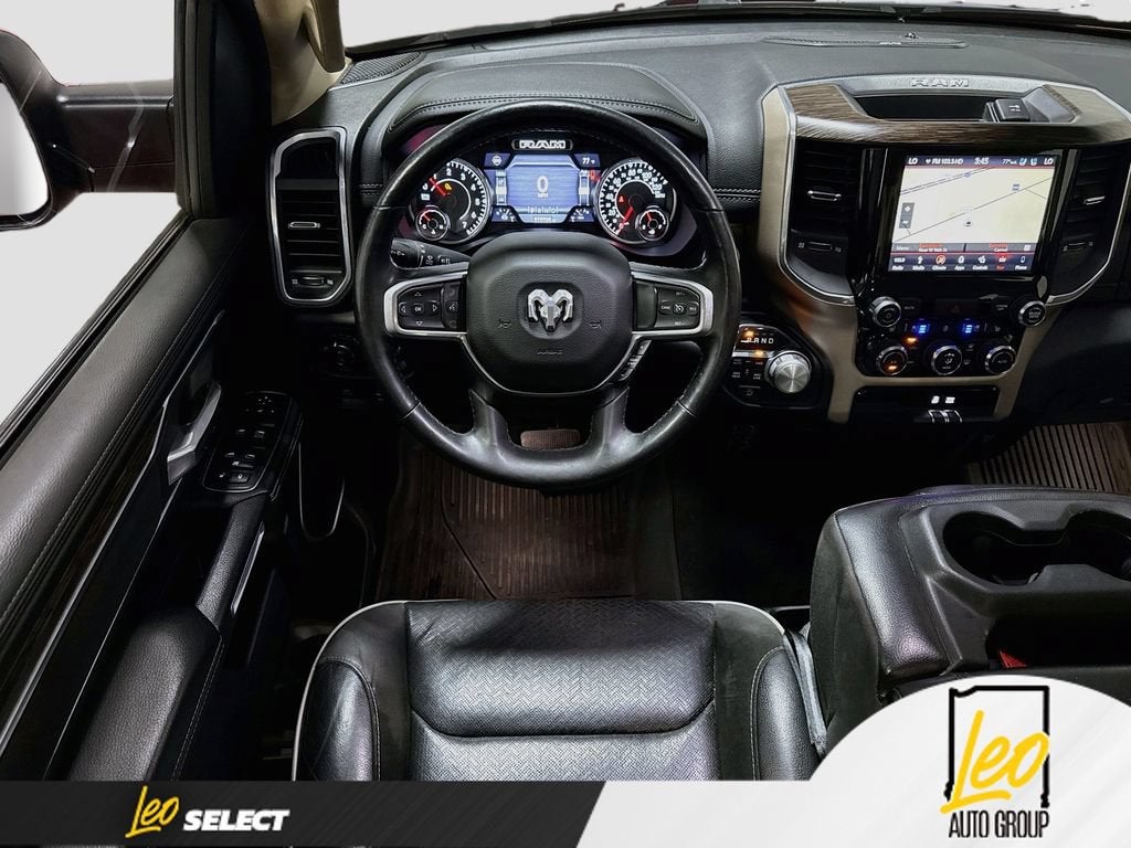 2019 RAM 1500 Laramie Crew Cab 4x4 5'7" Box