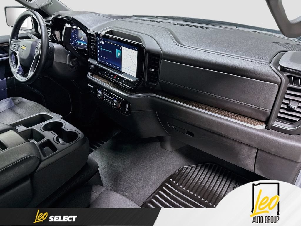 2025 Chevrolet Silverado 1500 LT (2FL)