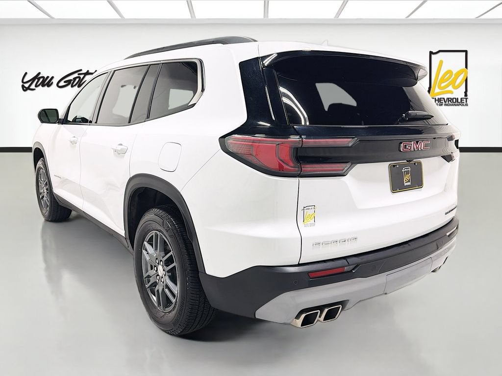 2025 GMC Acadia Elevation
