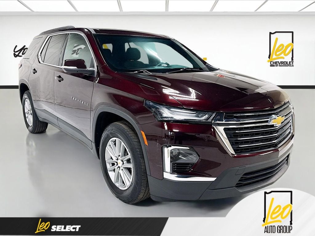 2023 Chevrolet Traverse LT Cloth