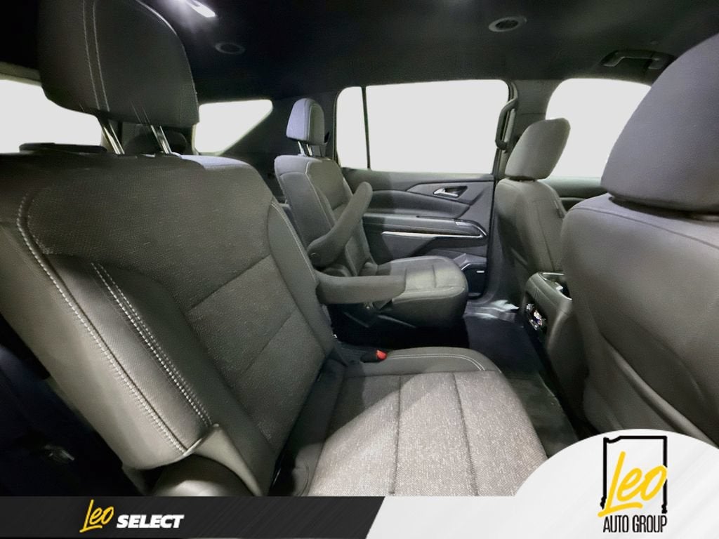 2024 Chevrolet Traverse LT