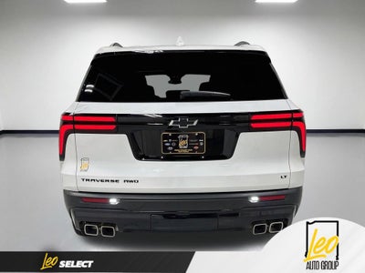 2024 Chevrolet Traverse LT