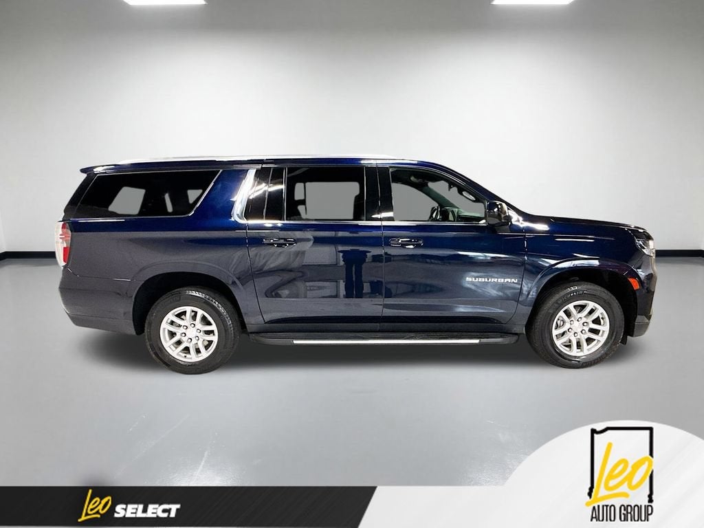 2024 Chevrolet Suburban LT