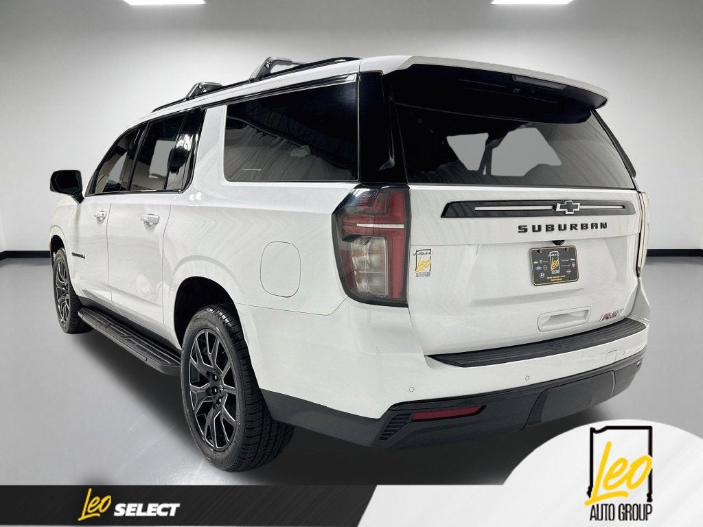 2023 Chevrolet Suburban RST