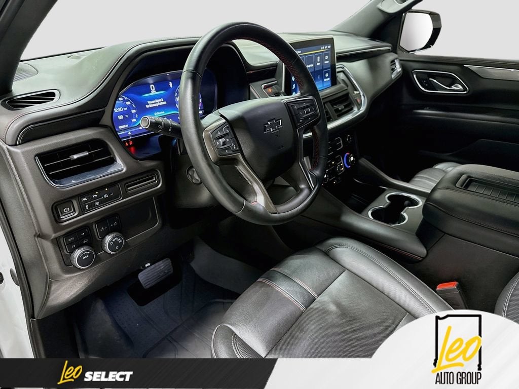 2023 Chevrolet Suburban RST