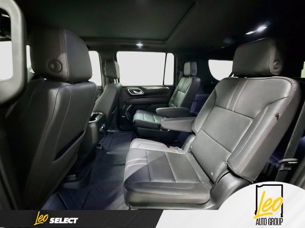 2023 Chevrolet Suburban RST