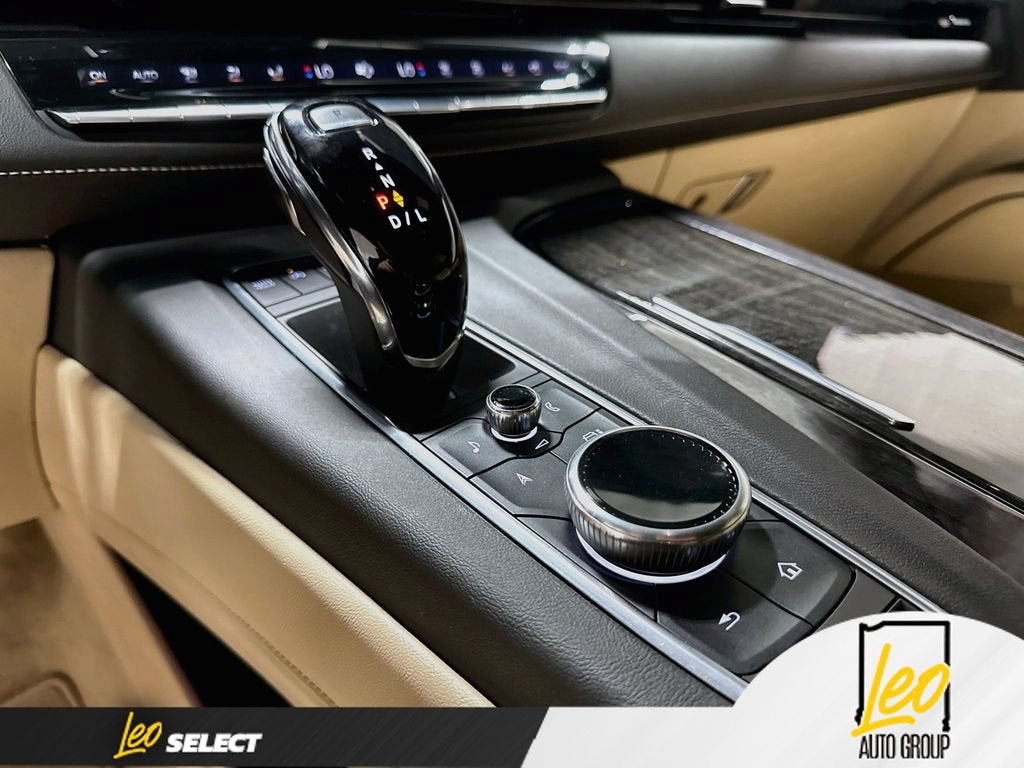 2023 Cadillac Escalade 4WD Premium Luxury