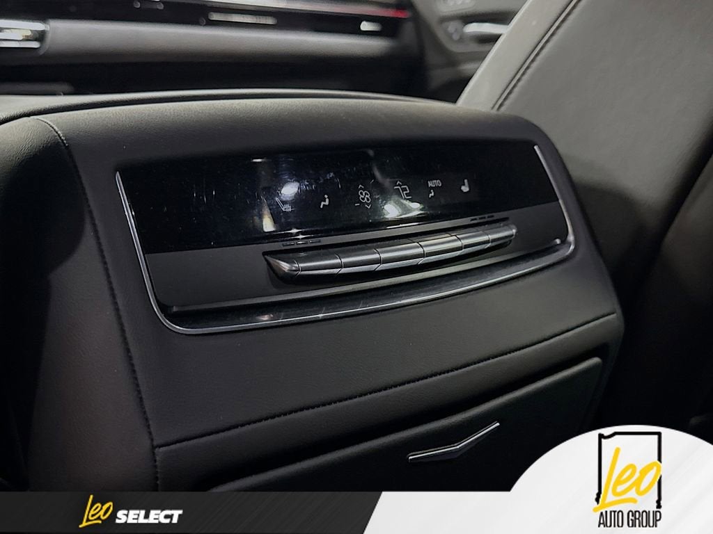 2024 Cadillac Escalade Sport