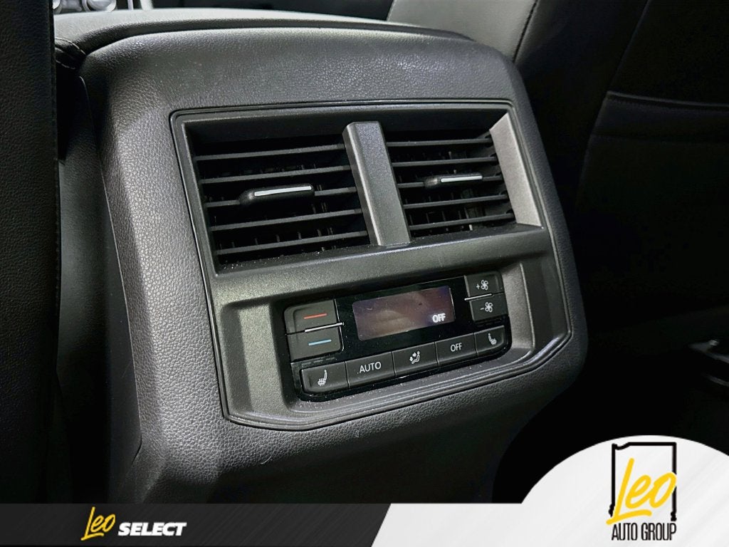 2022 Volkswagen Atlas 3.6L V6 SEL Premium R-Line