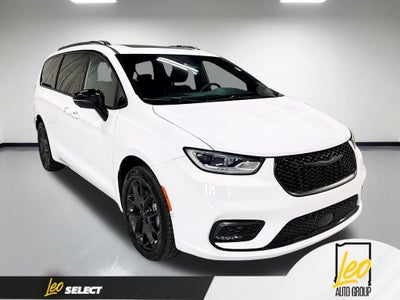 2023 Chrysler Pacifica Limited AWD