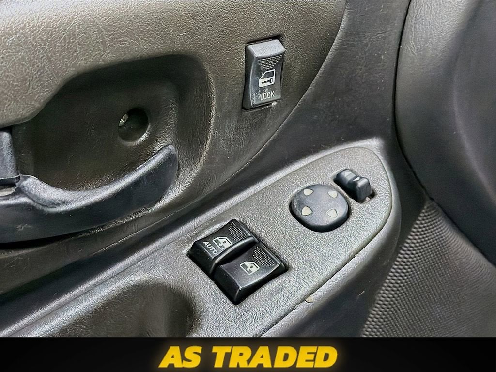 2003 Chevrolet Monte Carlo LS