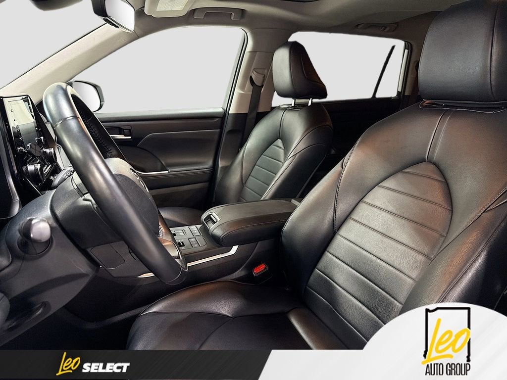 2022 Toyota Highlander XLE