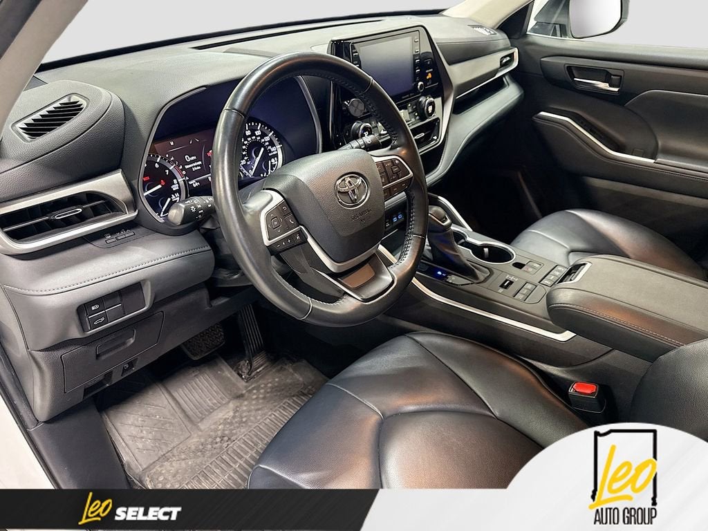 2022 Toyota Highlander XLE