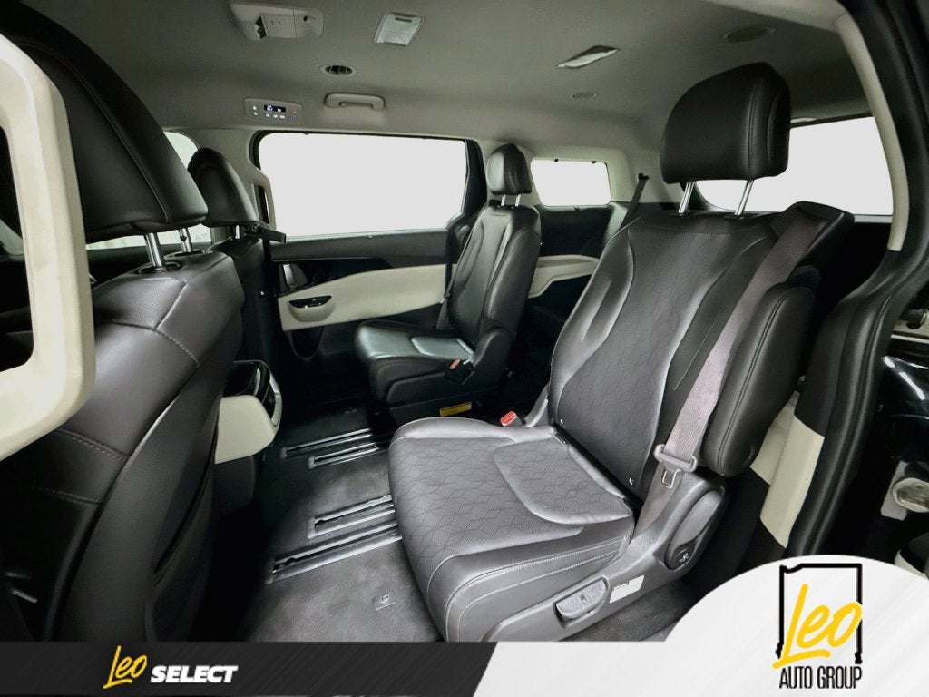 2022 Kia Carnival MPV EX