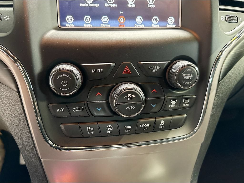 2021 Jeep Grand Cherokee Laredo E 4x4