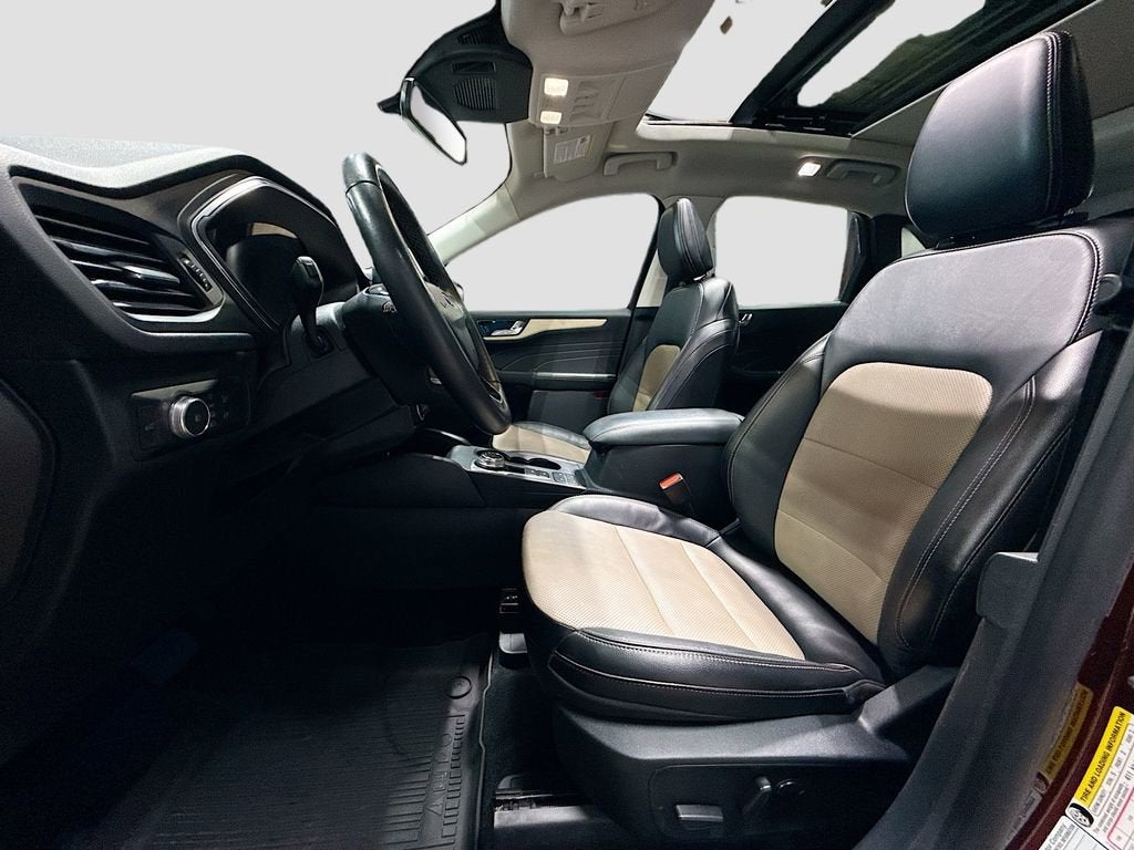 2021 Ford Escape Titanium