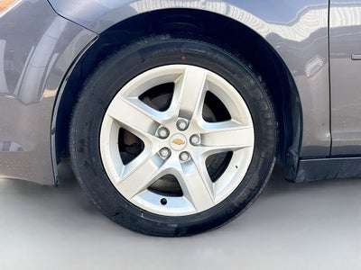 2011 Chevrolet Malibu LS w/1LS