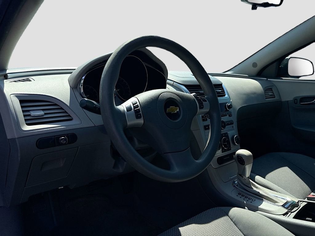 2011 Chevrolet Malibu LS w/1LS