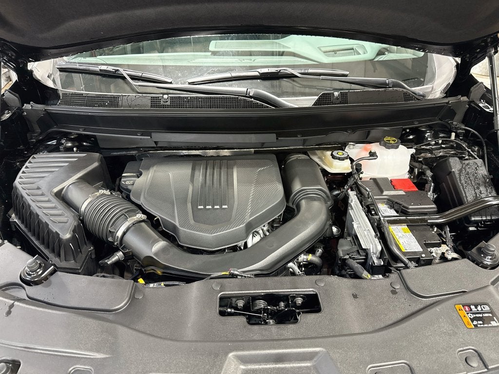 2027 GMC Acadia AT4