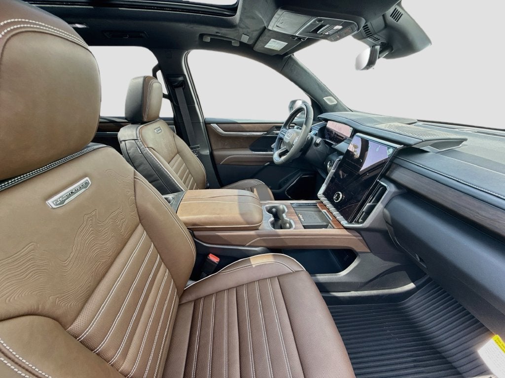 2027 GMC Acadia Denali Ultimate