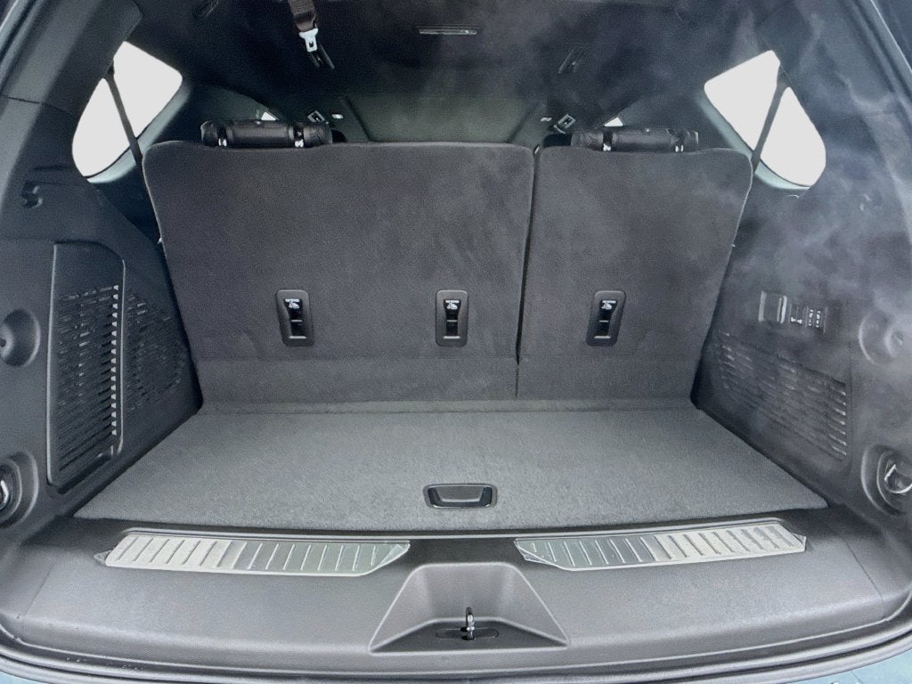 2027 GMC Yukon Denali