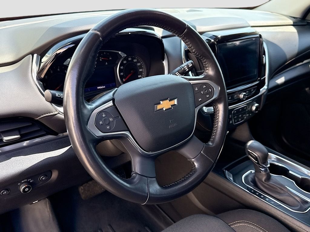 2021 Chevrolet Traverse LT Cloth