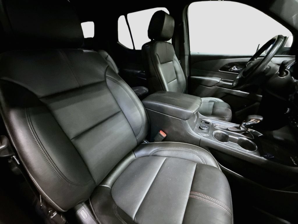 2023 Chevrolet Traverse RS - Photo 31