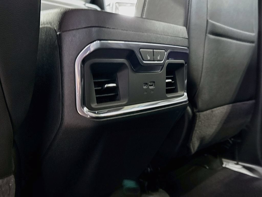 2026 GMC Sierra 1500 SLT - Photo 26