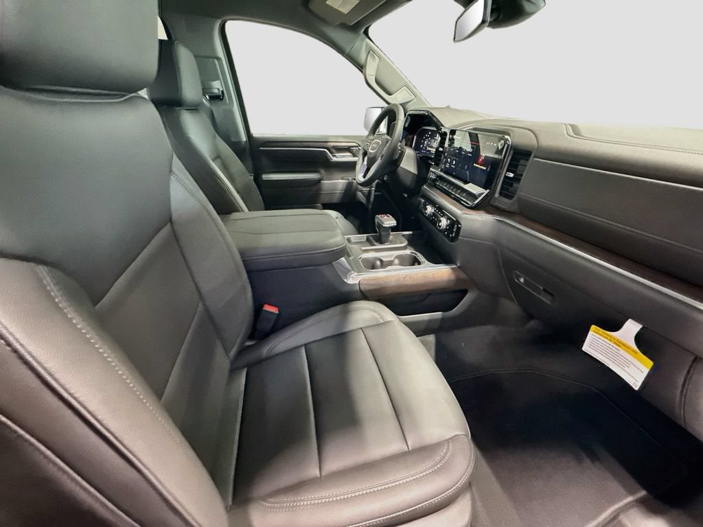 2026 GMC Sierra 1500 SLT - Photo 29