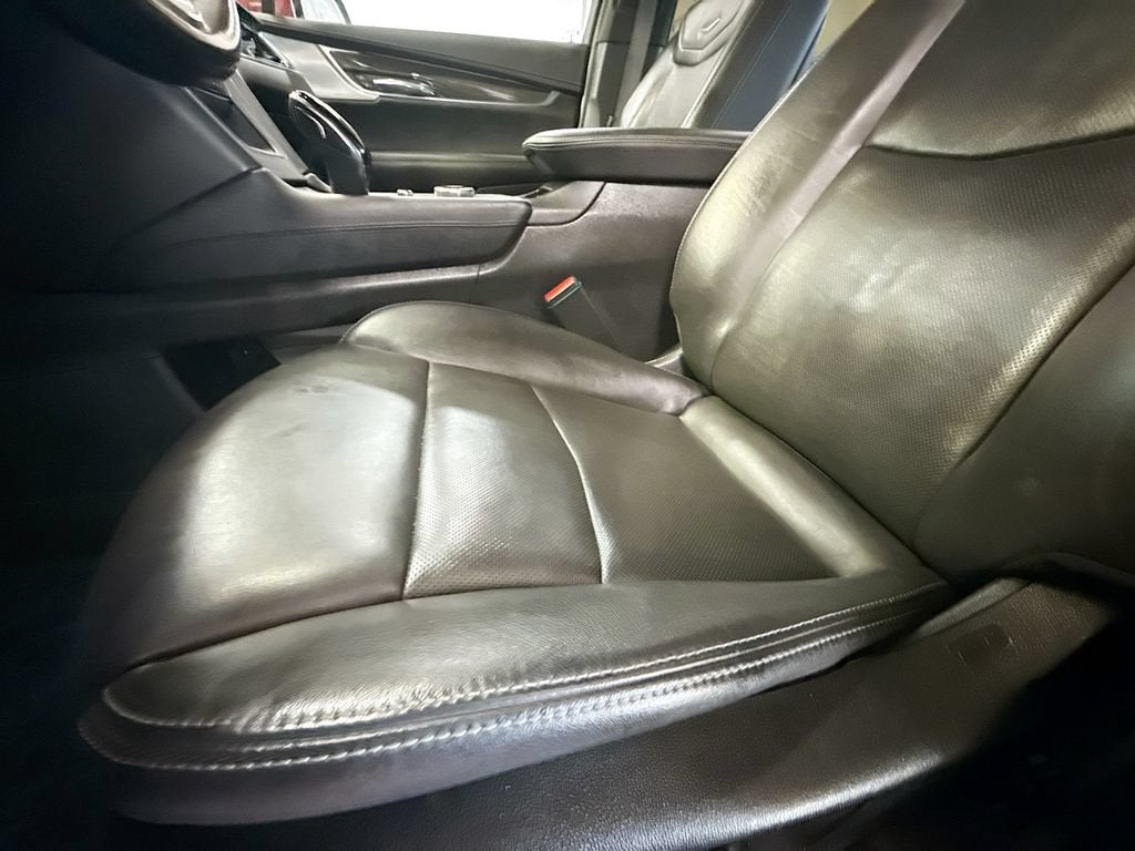 2023 Cadillac XT6 Sport - Photo 23