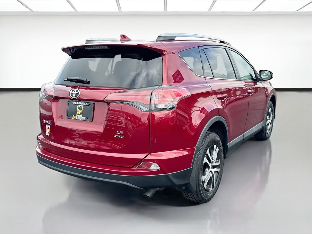 2018 Toyota RAV4 LE