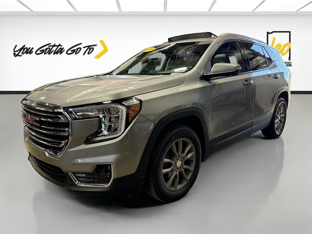 2024 GMC Terrain SLT