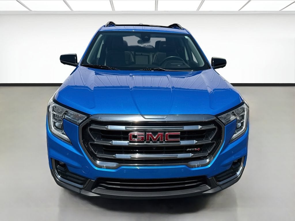 2024 GMC Terrain AT4