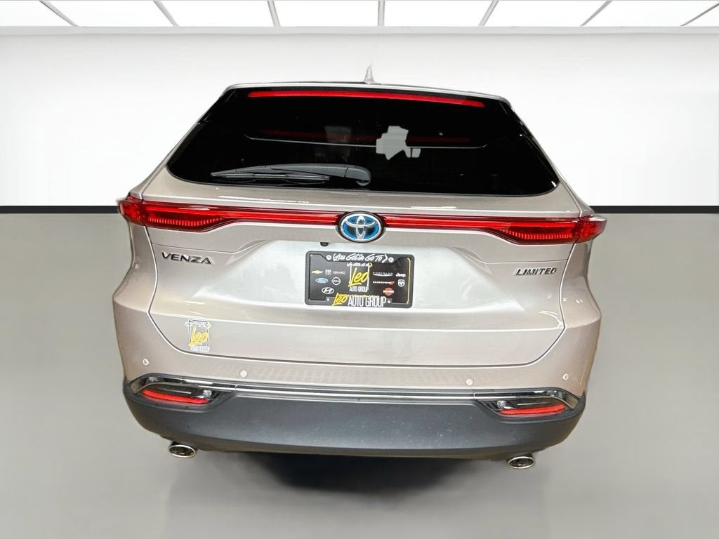 2023 Toyota Venza LE