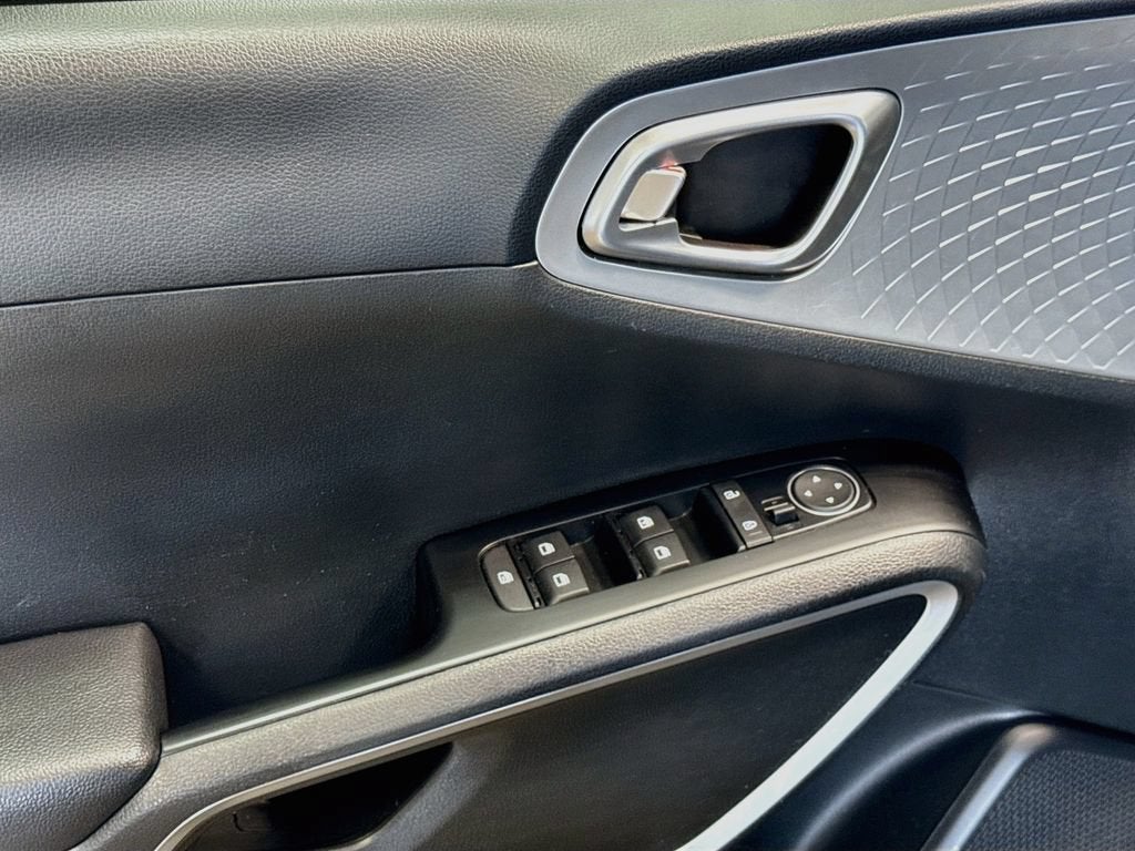 2023 Kia Soul S
